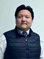 Xiaoou-Ye